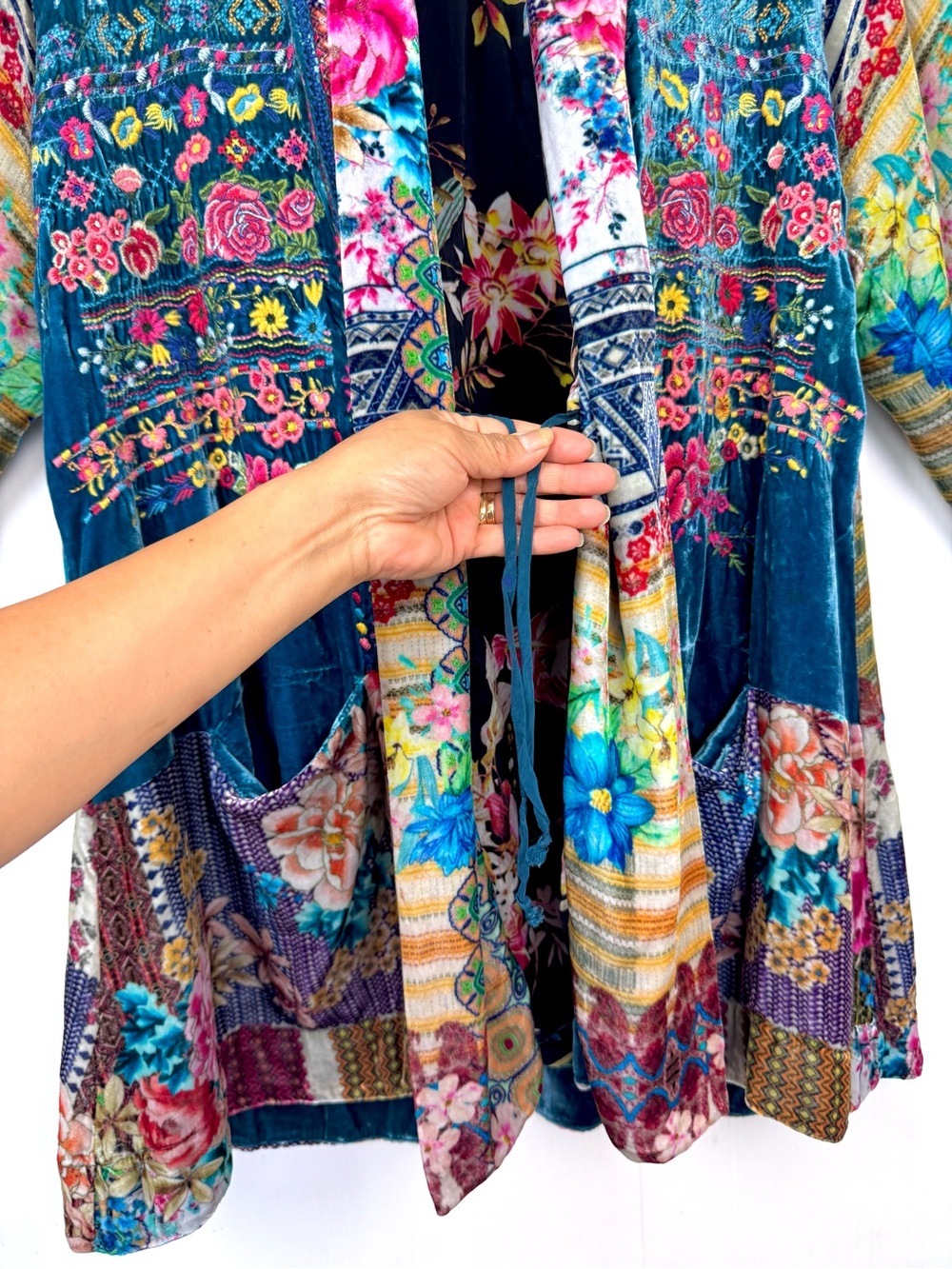 Johnny Was Biza Printed Velvet embroidered Kimono Jacket Medium - Picture 9 of 16